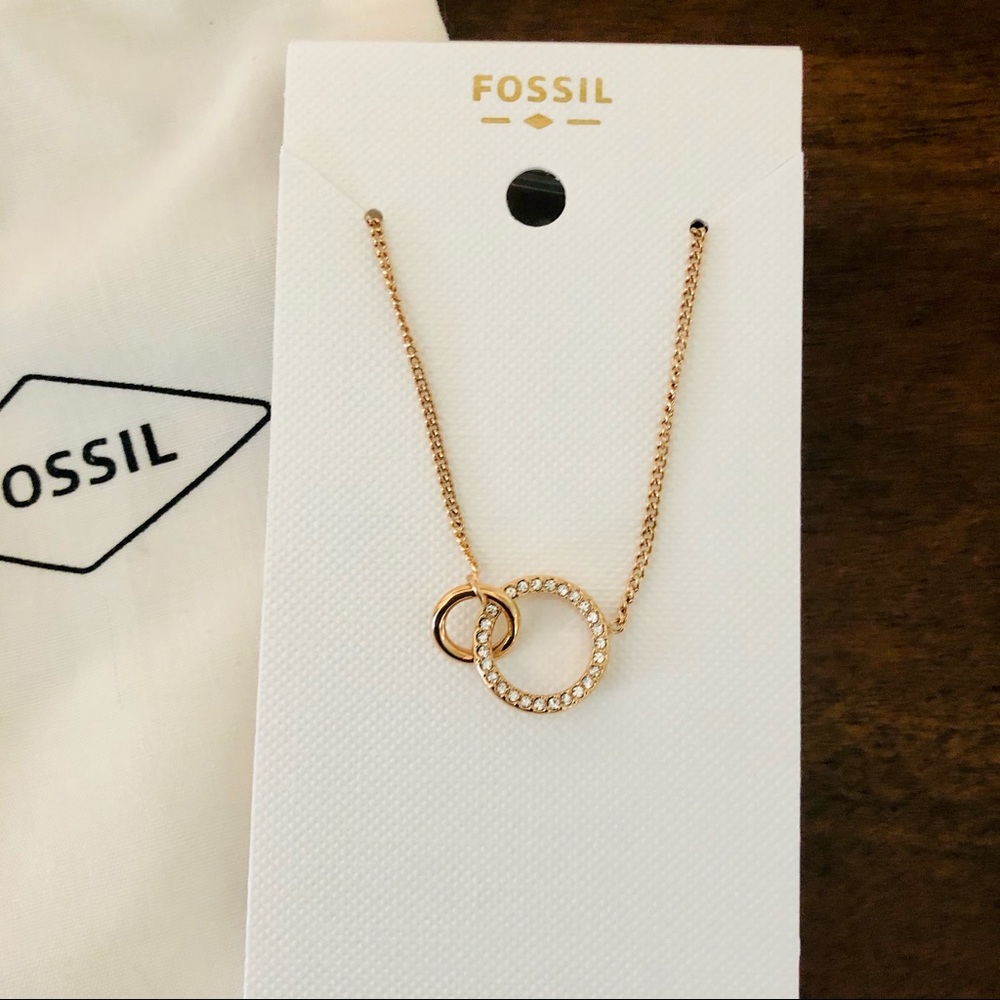 NWT Fossil Rose Gold Pendant Necklace